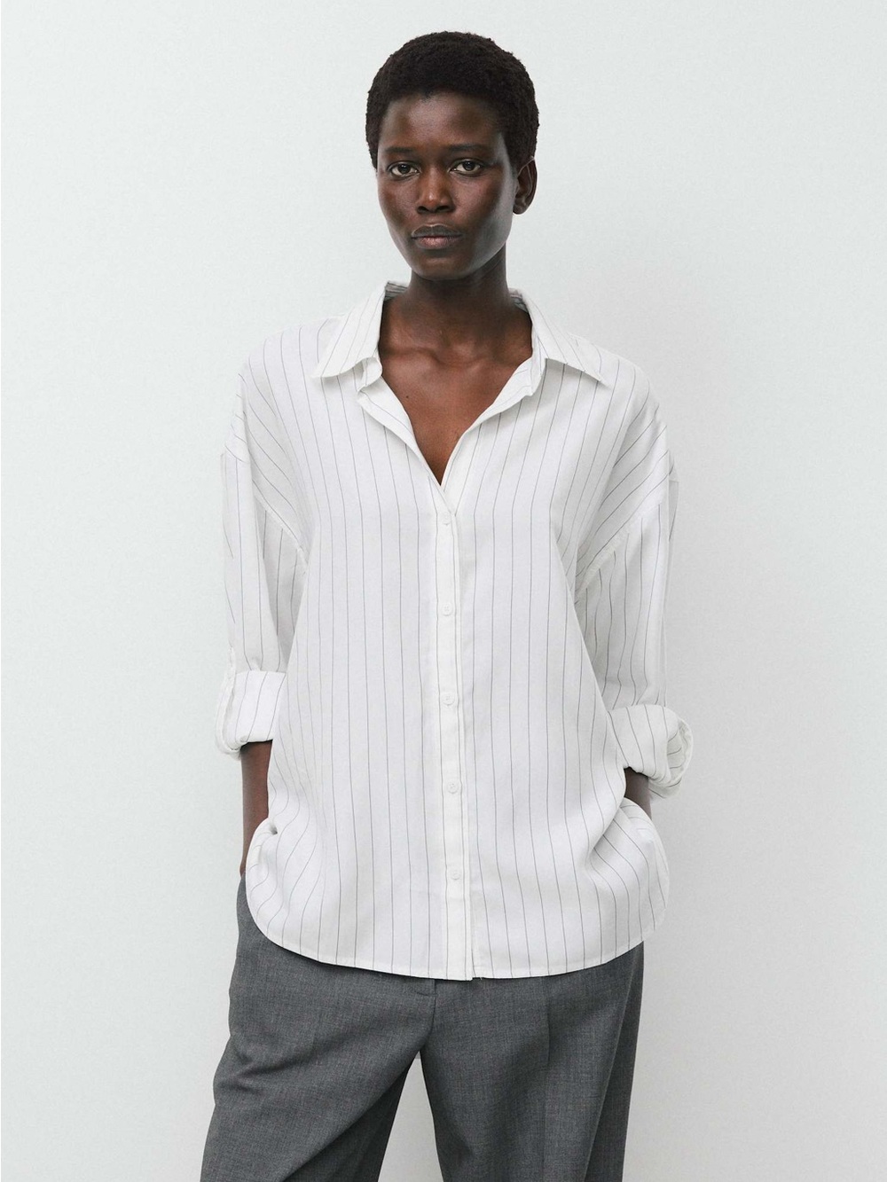 Babaton Arichive Oversized Button Shirt - Striped